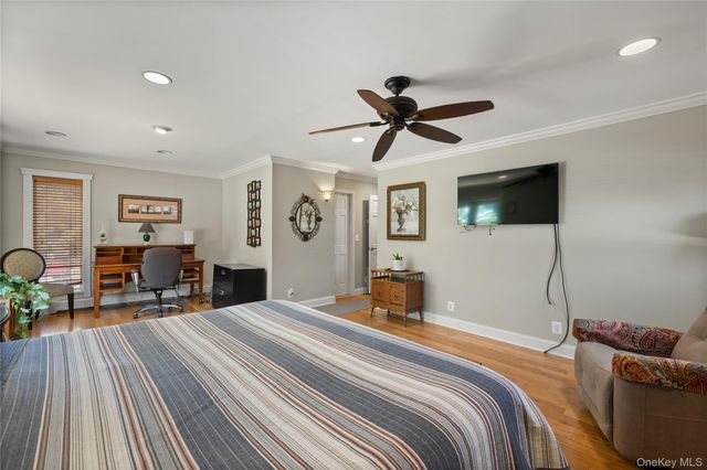 269 Brookville Avenue, Islip, NY 11751