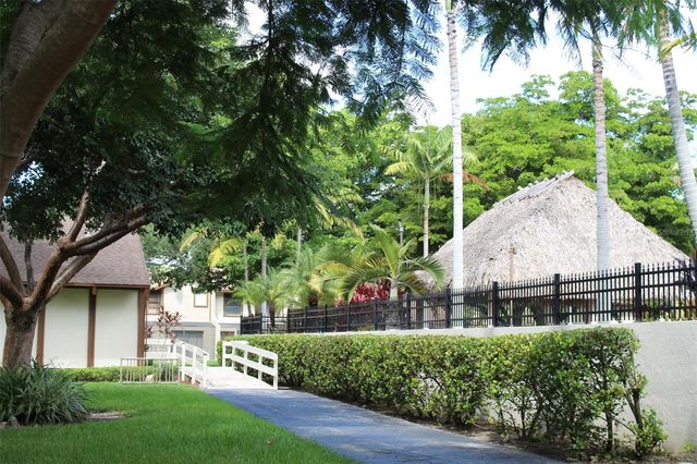 22383 THOUSAND PINES LANE, Boca Raton, FL 33428