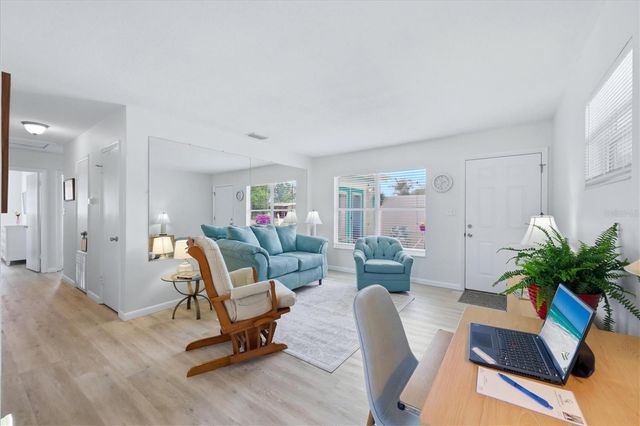 723 S BRINK AVENUE, Sarasota, FL 34237