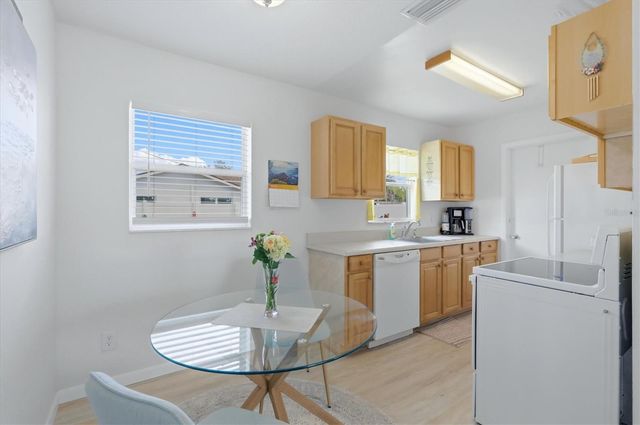 723 S BRINK AVENUE, Sarasota, FL 34237