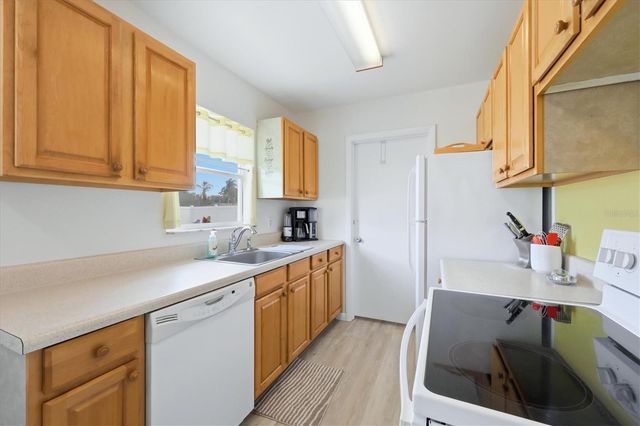 723 S BRINK AVENUE, Sarasota, FL 34237