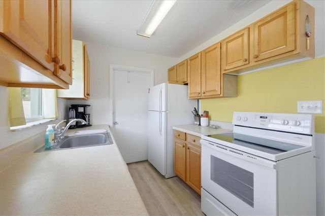 723 S BRINK AVENUE, Sarasota, FL 34237