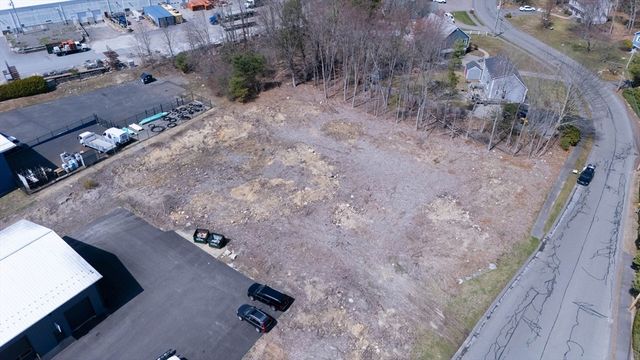 2 Kevins Way, Easton, MA 02375
