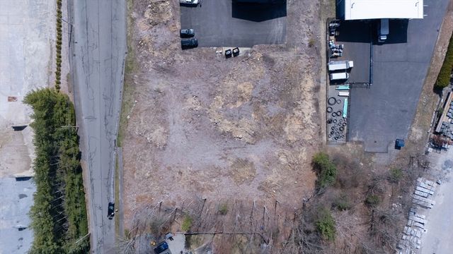 2 Kevins Way, Easton, MA 02375
