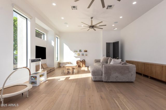 21077 E MARSH Road, Queen Creek, AZ 85142