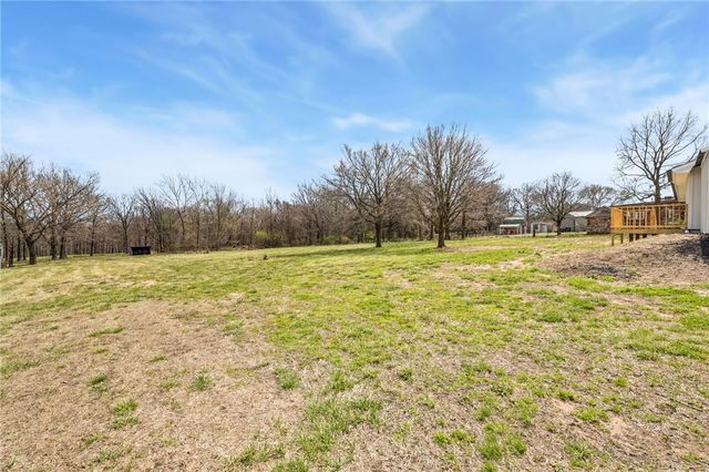 10886 S Jackson Highway, Lincoln, AR 72744