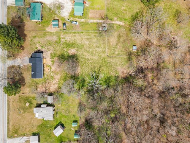 10886 S Jackson Highway, Lincoln, AR 72744