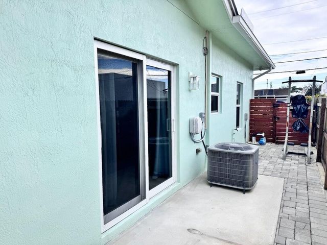 1226 N H Street 3, Lake Worth Beach, FL 33460