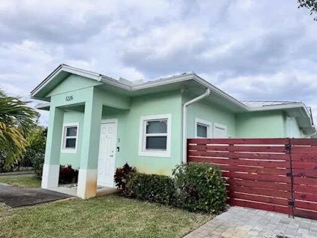 1226 N H Street 3, Lake Worth Beach, FL 33460
