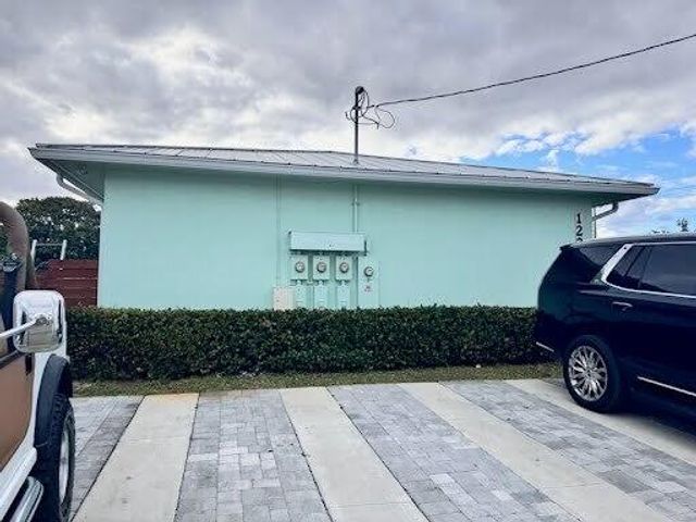 1226 N H Street 3, Lake Worth Beach, FL 33460