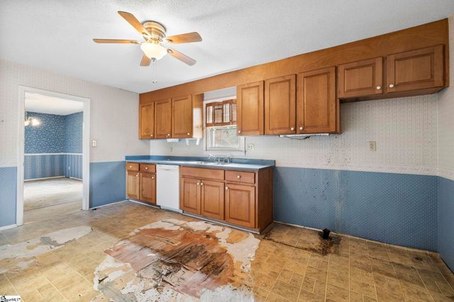 2013 Highway 418, Pelzer, SC 29669