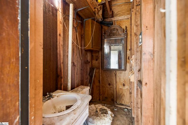 2013 Highway 418, Pelzer, SC 29669