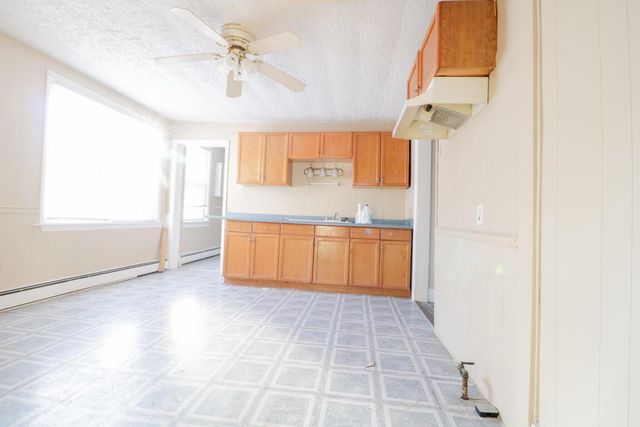 1801 W Meinecke AVENUE, Milwaukee, WI 53206