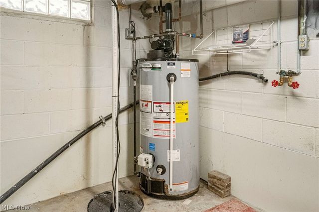 423 S 14th Street, Sebring, OH 44672