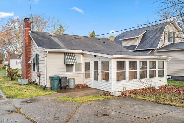 423 S 14th Street, Sebring, OH 44672