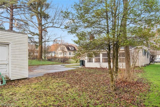 423 S 14th Street, Sebring, OH 44672