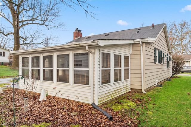 423 S 14th Street, Sebring, OH 44672