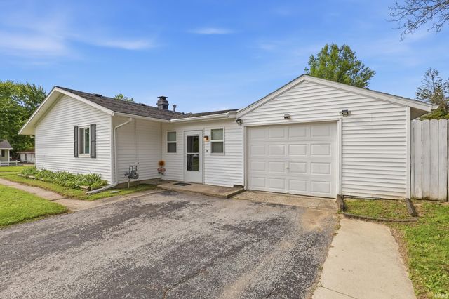 5117 Northcrest Drive, Fort Wayne, IN 46825