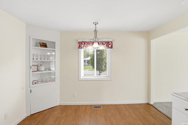 5117 Northcrest Drive, Fort Wayne, IN 46825