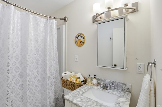 5117 Northcrest Drive, Fort Wayne, IN 46825