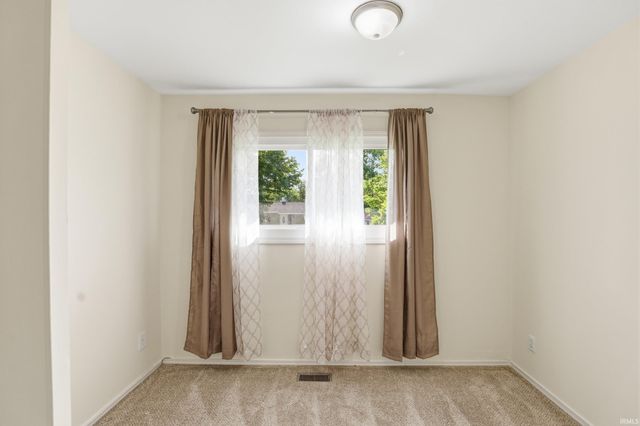 5117 Northcrest Drive, Fort Wayne, IN 46825
