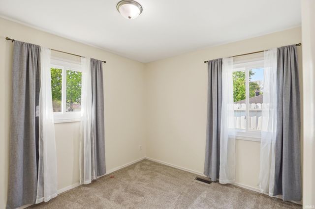 5117 Northcrest Drive, Fort Wayne, IN 46825