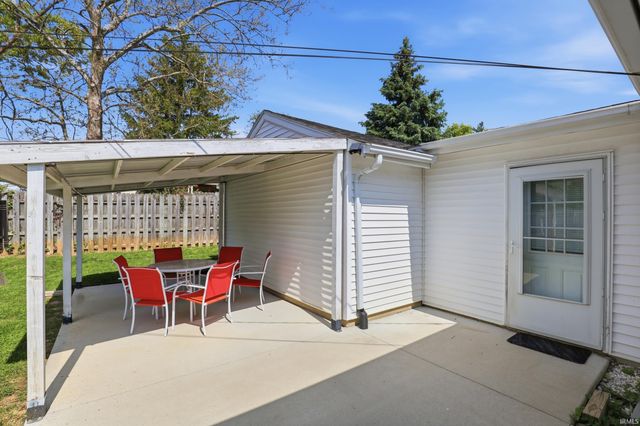5117 Northcrest Drive, Fort Wayne, IN 46825