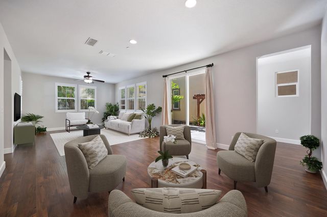 1553 Bonanza Ln, Folsom, CA 95630