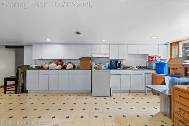 13799 31 Mile Road, Washington Township, MI 48095