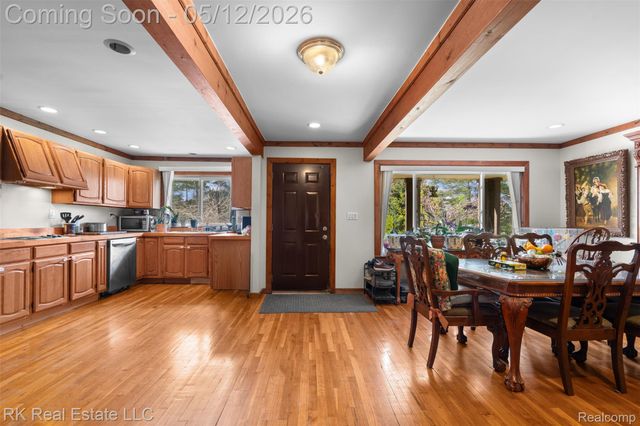 13799 31 Mile Road, Washington Township, MI 48095