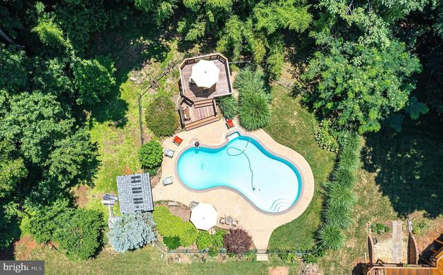 41272 STONE SCHOOL LN, Leesburg, VA 20175