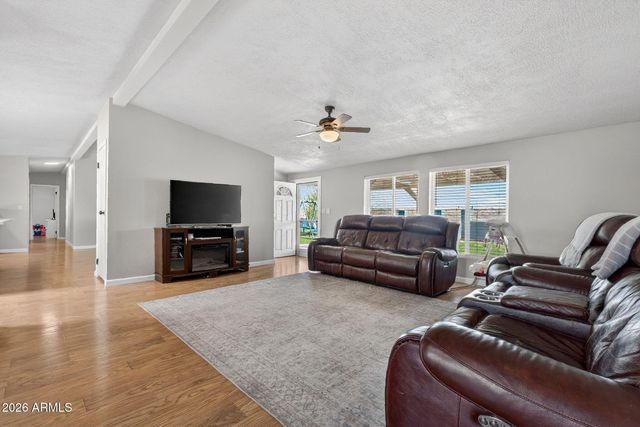 390 N RAILROAD Avenue, Chino Valley, AZ 86323