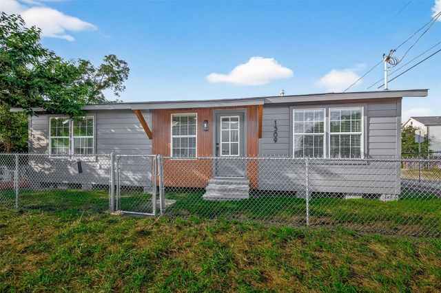 1509 Moody Street, Houston, TX 77009
