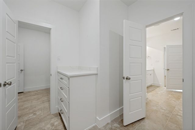 4808 Sunshine Drive, Fort Worth, TX 76105