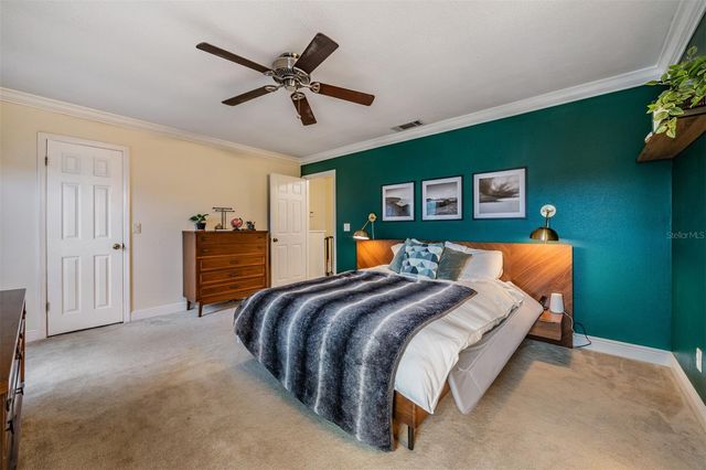 5326 RIDGEWELL COURT, Tampa, FL 33624