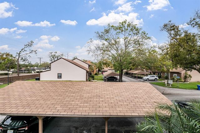 5326 RIDGEWELL COURT, Tampa, FL 33624