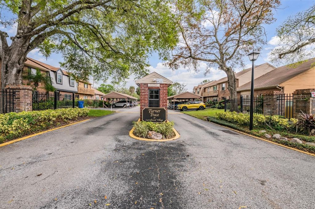 Image 32 of property listing at 5326 RIDGEWELL COURT, Tampa, FL 33624