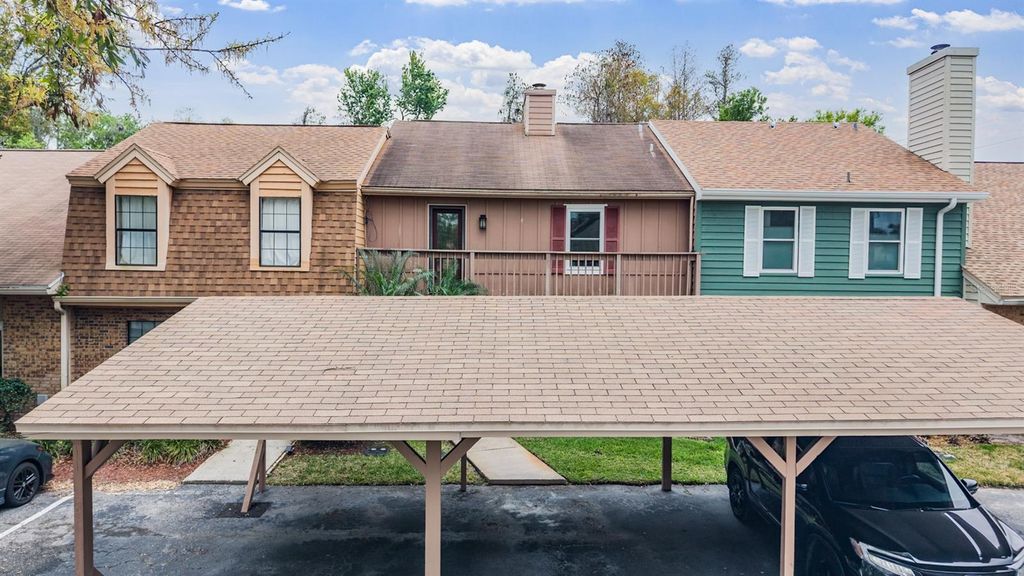 Image 35 of property listing at 5326 RIDGEWELL COURT, Tampa, FL 33624