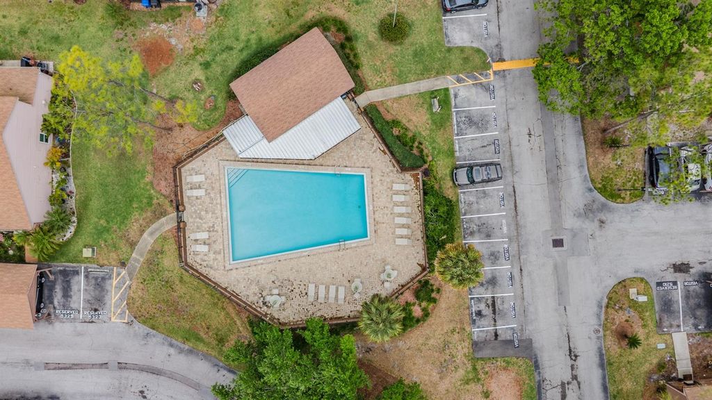 Image 38 of property listing at 5326 RIDGEWELL COURT, Tampa, FL 33624