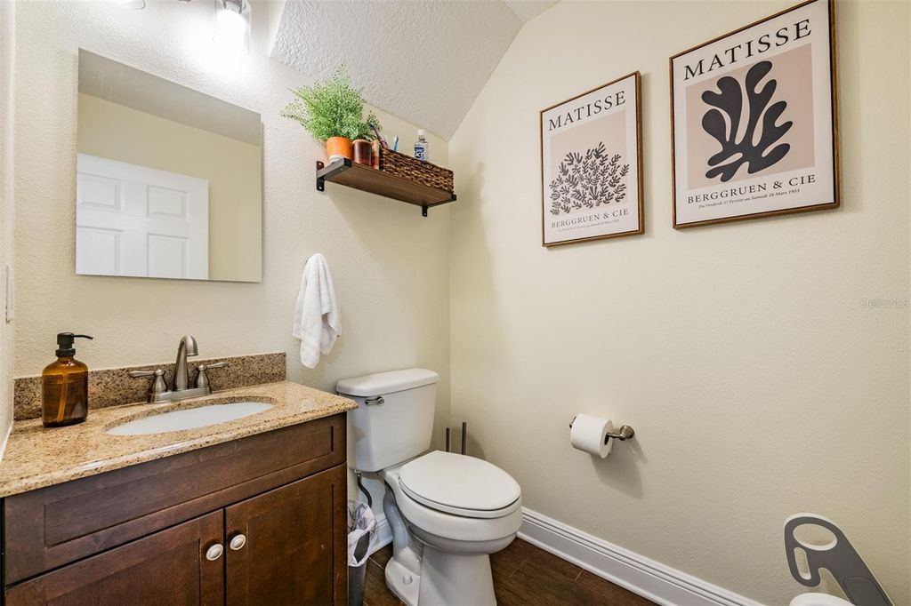 Image 7 of property listing at 5326 RIDGEWELL COURT, Tampa, FL 33624