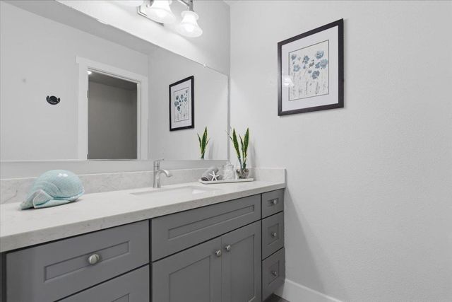 5836 Santa Teresa Boulevard, San Jose, CA 95123