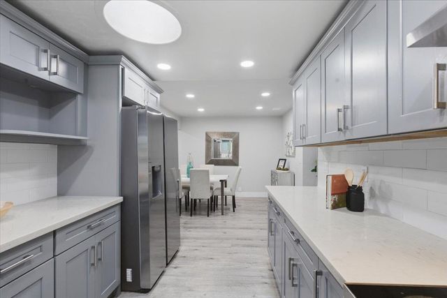 5836 Santa Teresa Boulevard, San Jose, CA 95123