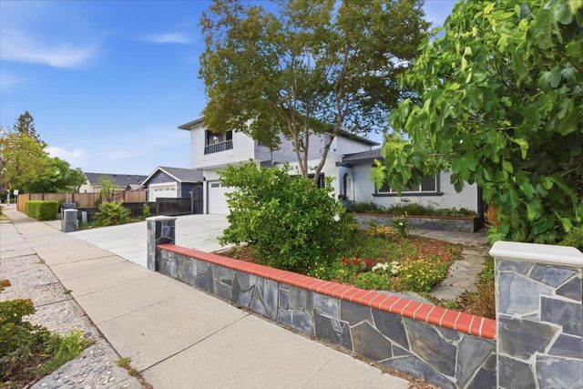 5836 Santa Teresa Boulevard, San Jose, CA 95123