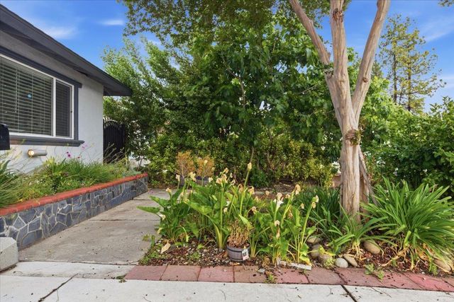 5836 Santa Teresa Boulevard, San Jose, CA 95123