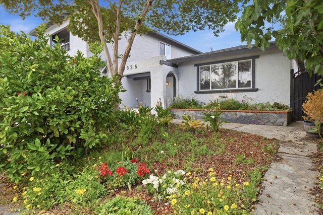 5836 Santa Teresa Boulevard, San Jose, CA 95123