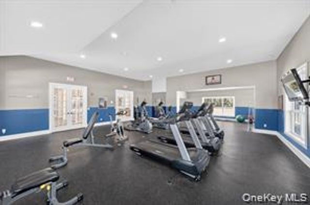 10 W Tilden Place, Hopewell Junction, NY 12533