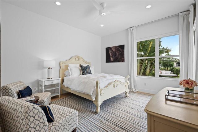 2951 Twin Oaks Way, Wellington, FL 33414