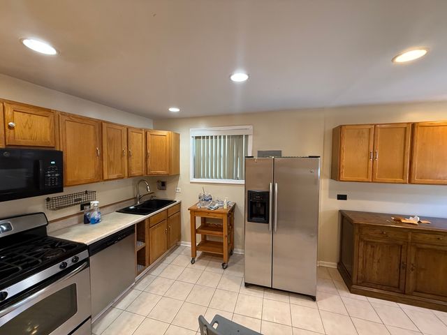 840 N Austin Boulevard 1, Oak Park, IL 60302