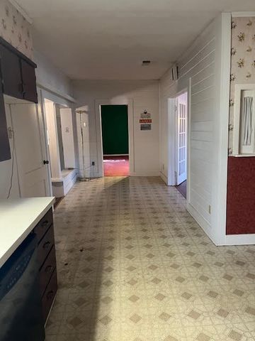 1825 Fm 27 W, Wortham, TX 76693