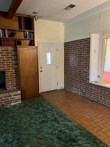 1825 Fm 27 W, Wortham, TX 76693